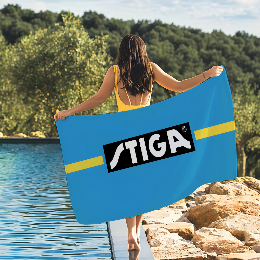 Travel Accessories Brand - Toalla de marca para tenis de