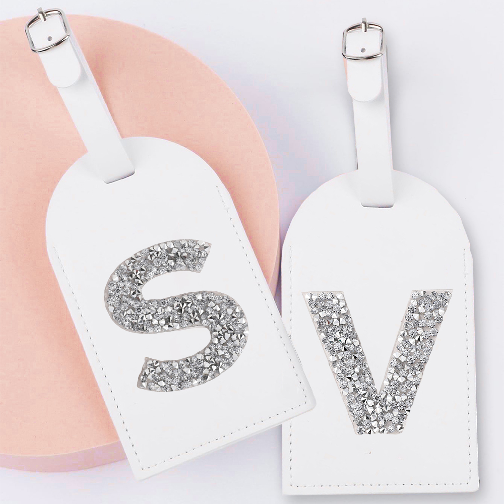 Travel Accessories List - Etiqueta de equipaje de cuero con