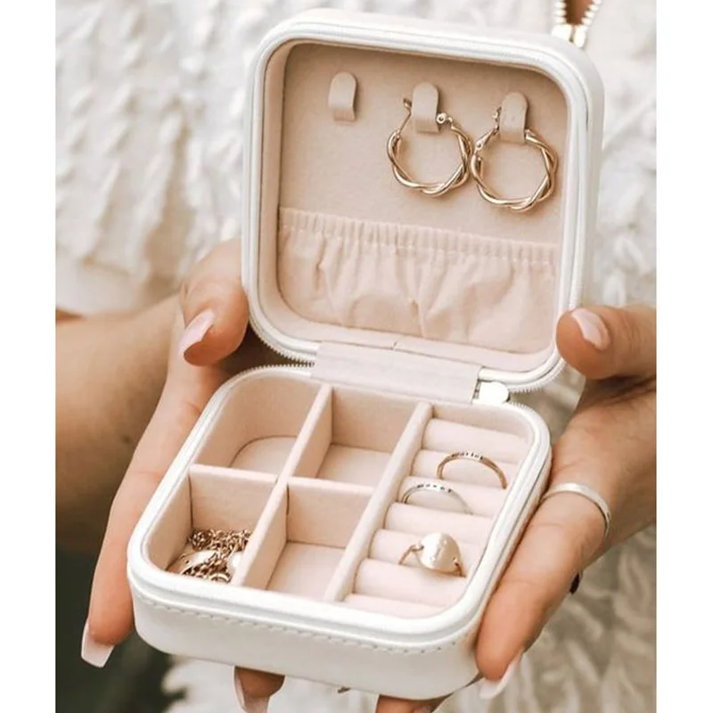 Caja de joyería con letras mor - Travel Jewellery & Accessories Organiser reseña y precio