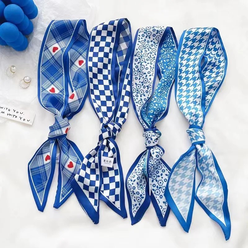 Pañuelo de seda azul Klein, nu - Travel Accessories Neck reseña y precio