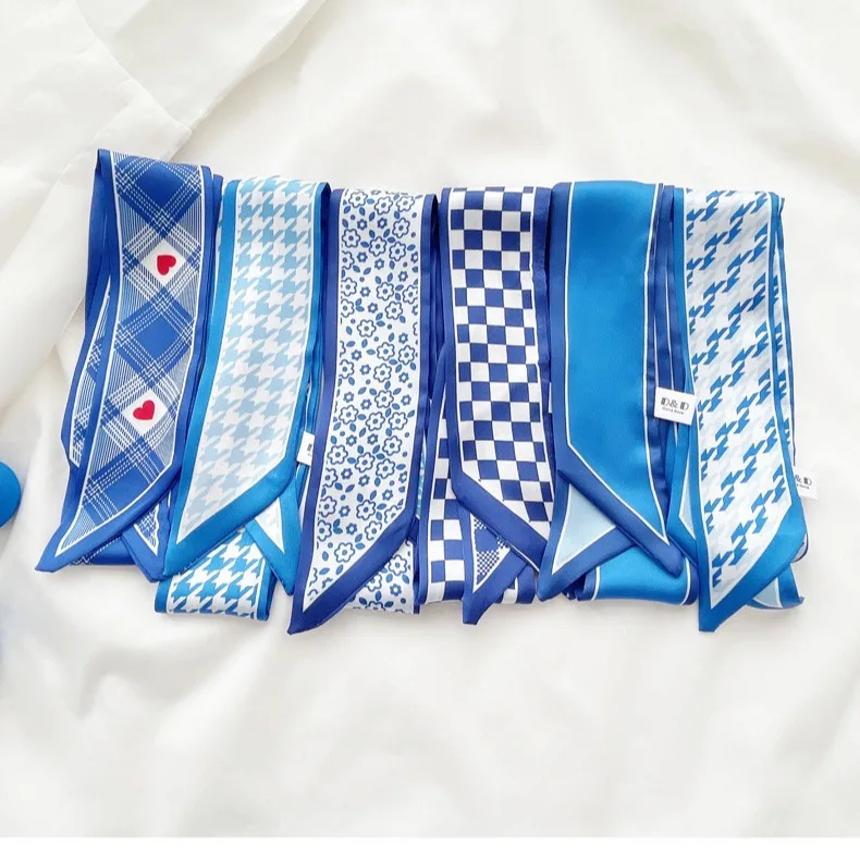 Pañuelo de seda azul Klein, nu - Travel Accessories Neck reseña y precio